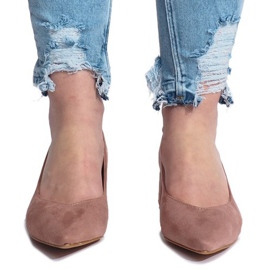 Bombas rosas en el pilar del corazón 1