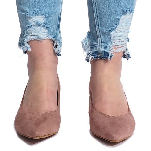 Bombas rosas en el pilar del corazón 1