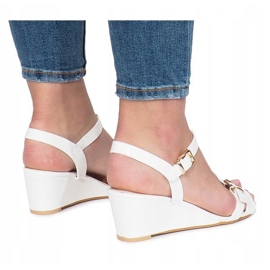 Sandalia cuña lacada blanca 668-1 blanco 1