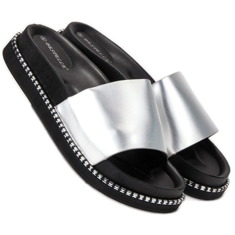 Bestelle Pantuflas plateadas para mujer gris 2