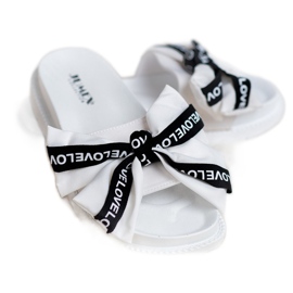 Jumex Pantuflas con lazo de amor blanco 3