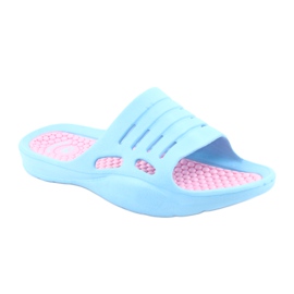 Pantuflas de espuma azul American Club para el agua rosa 1