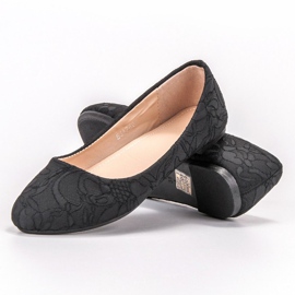 SHELOVET Bailarina con encaje negro 2