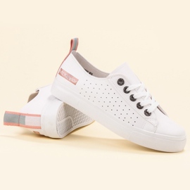 Zapatos MCKEYLOR blancos 1