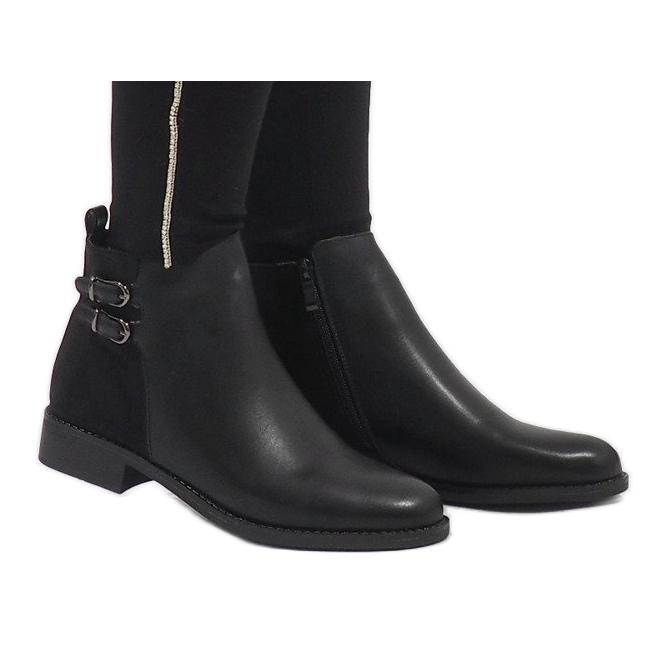 Ideal Shoes Botas negras elegantes C-7200 negro 2 Ideal Shoes Botas negras elegantes C-7200 negro 2