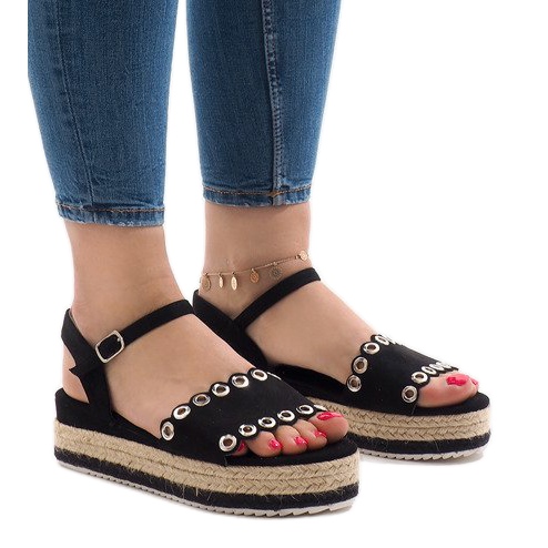 Sandalias negras en la plataforma 99-46 negro 1