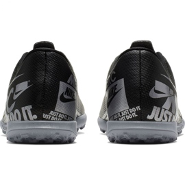 Zapatos de fútbol Nike Mercurial Vapor 13 Club Tf Jr AT8177 001 negro 4