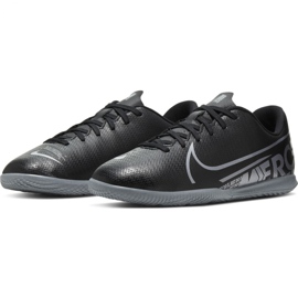 Zapatos de fútbol Nike Mercurial Vapor 13 Club Ic Jr AT8169 001 negro 2 Zapatos de fútbol Nike Mercurial Vapor 13 Club Ic Jr AT8169 001 negro 2