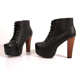 Botas Solid On Heel K764 Negro 1