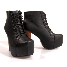 Botas Solid On Heel K764 Negro 4