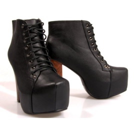 Botas Solid On Heel K764 Negro 6