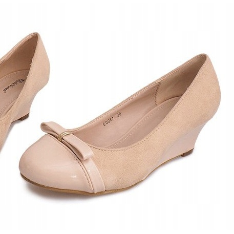Zapatos de Salón con Cuña de Ante 50987 Beige 2