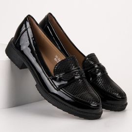 Bestelle Mocasines lacados negro 1