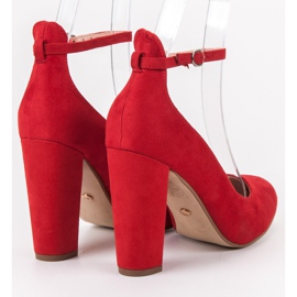 Ideal Shoes Zapatos de tacón abrochados con hebilla rojo 1