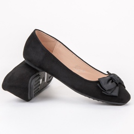 Nio Nio Bailarina con lazo negro 4