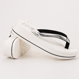 SHELOVET Chanclas de cuña blanco 2