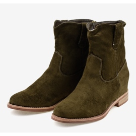 Botas sin cordones de ante verde NC837 2