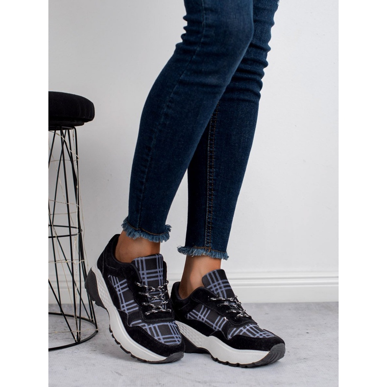 SHELOVET Zapatillas Negras negro 1