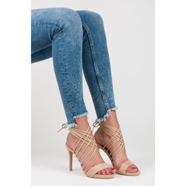Vices Tacones altos de gamuza con ribete beige 2