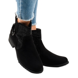 Botas de ante negro con tachuelas CZ220 1
