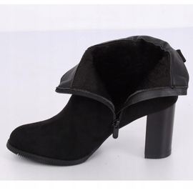 Botas en el poste 1020-GA Negro 4