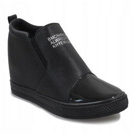 Zapatillas negras en la cuña DD408-1 negro 1
