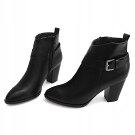 Boots On A Post 2255-2 Negro 2