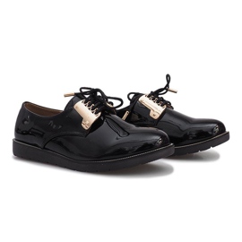 Zapatos lacados negros de Rose 3