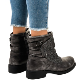 Botas grises con tacones planos HQ-11 3