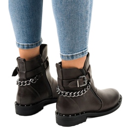 Botas grises aisladas con cadena G-162-1 marrón 3