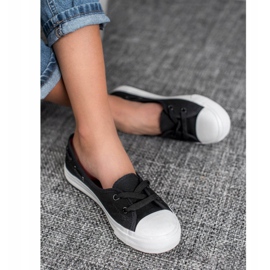 J. Star Zapatillas bajas con estilo negro 2 J. Star Zapatillas bajas con estilo negro 2