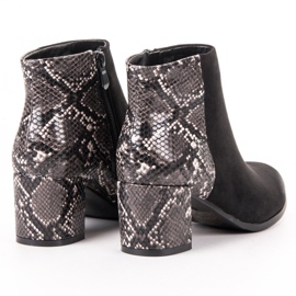 Vinceza Bota con estampado animal negro amarillo 2