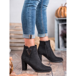 Vinceza Botines de gamuza en una barra negro 2