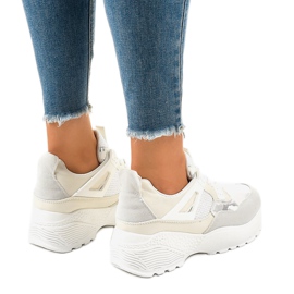 Calzado deportivo de mujer blanco de moda C2 3