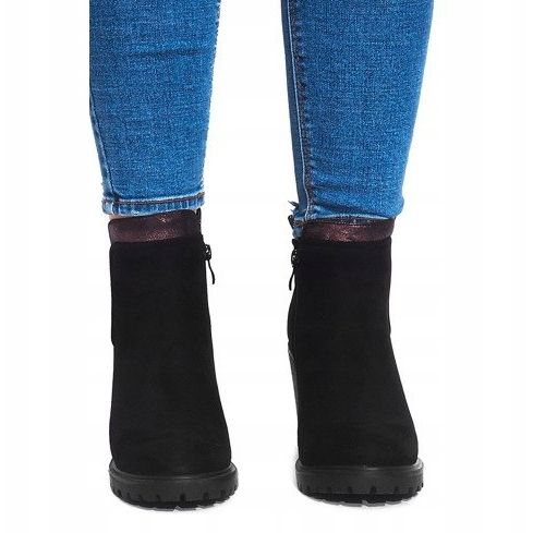 Botas en un poste BG-76 Negro 1 Botas en un poste BG-76 Negro 1