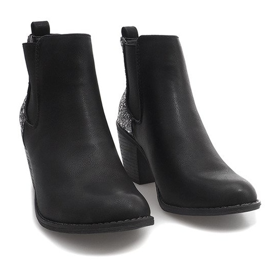 Botas en el talón con elástico JA3090 Negro 1