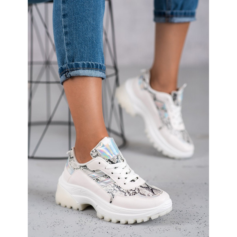 SHELOVET Zapatillas blancas con estampado de serpiente blanco 1