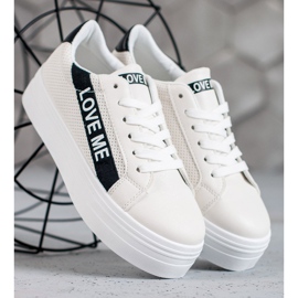 SHELOVET Zapatos blancos en la plataforma 1