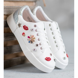 Bestelle Zapatos deportivos con parches blanco 3