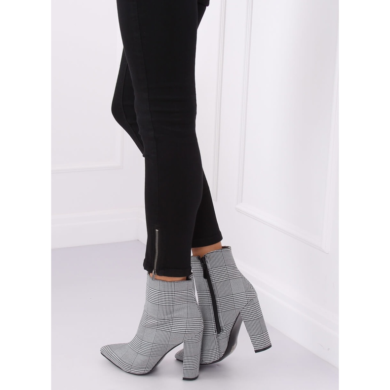 Botas negras de tacón NS053P Houn Dstooth negro 2
