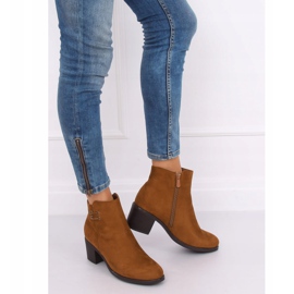 Camel 8B982 Botas de tacón camel marrón 2