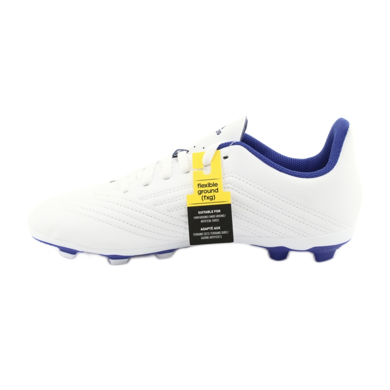 Botas de fútbol adidas Predator 19.4 FxG Jr CM8542 blanco 2