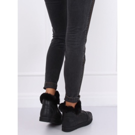 Deportivas negras hasta los tobillos con pelo W19-29 Negro 1 Deportivas negras hasta los tobillos con pelo W19-29 Negro 1