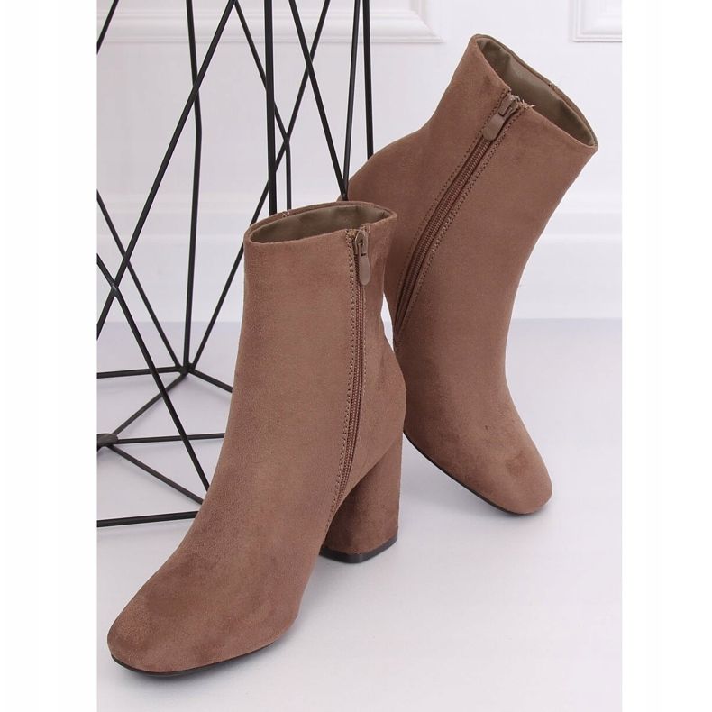 Tacones beige 3486 Caqui 1