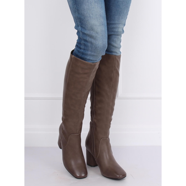 Tacones altos clásicos beige 5319 Caqui 1