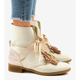 Botas planas beige atadas con flecos A-226 3