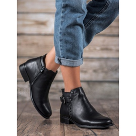 Cm Paris Botas de tacón plano negro 2 Cm Paris Botas de tacón plano negro 2