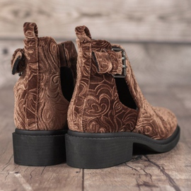Corina Botas de terciopelo marrón 3