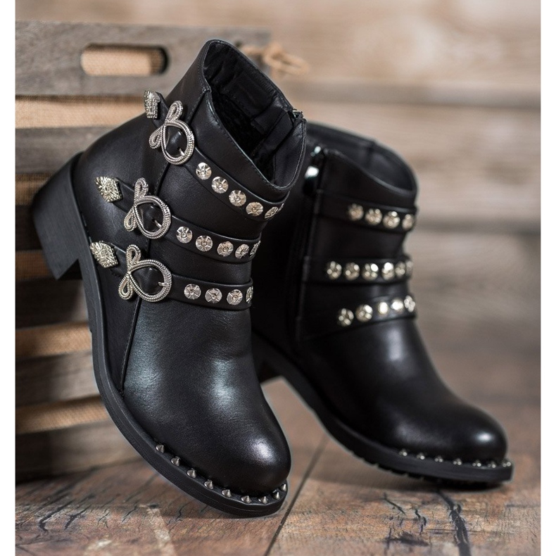 Forever Folie Botas con tachuelas negro 1