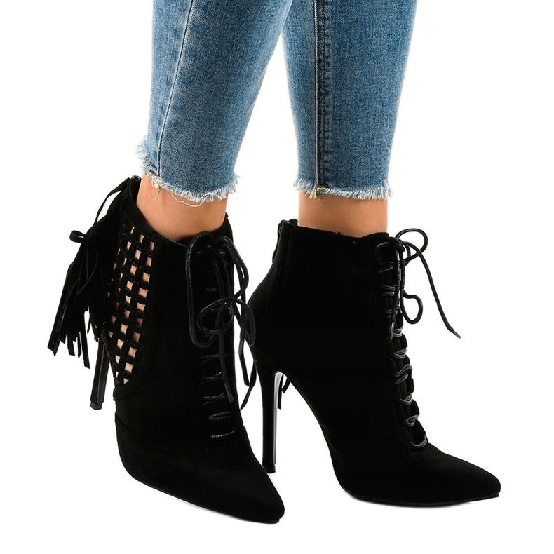 Botas negras ricamente decoradas 11047-1 negro 1 Botas negras ricamente decoradas 11047-1 negro 1